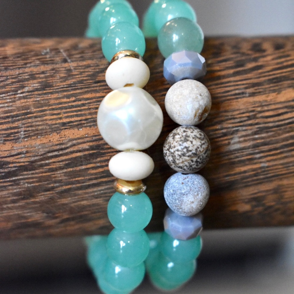 Coastal beaded bracelet